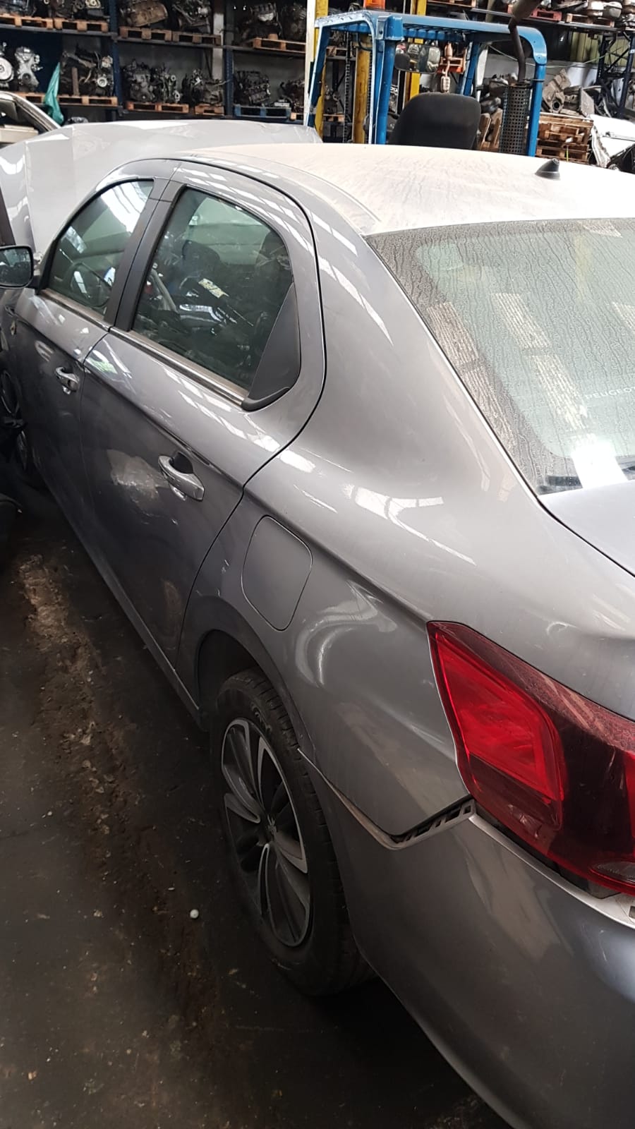  Peugeot 301 2020    EN DESARME